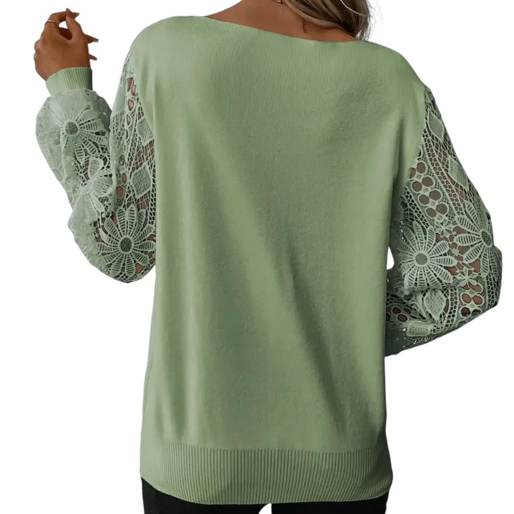 NEW! Knit Sweater! - Picture 3 of 4